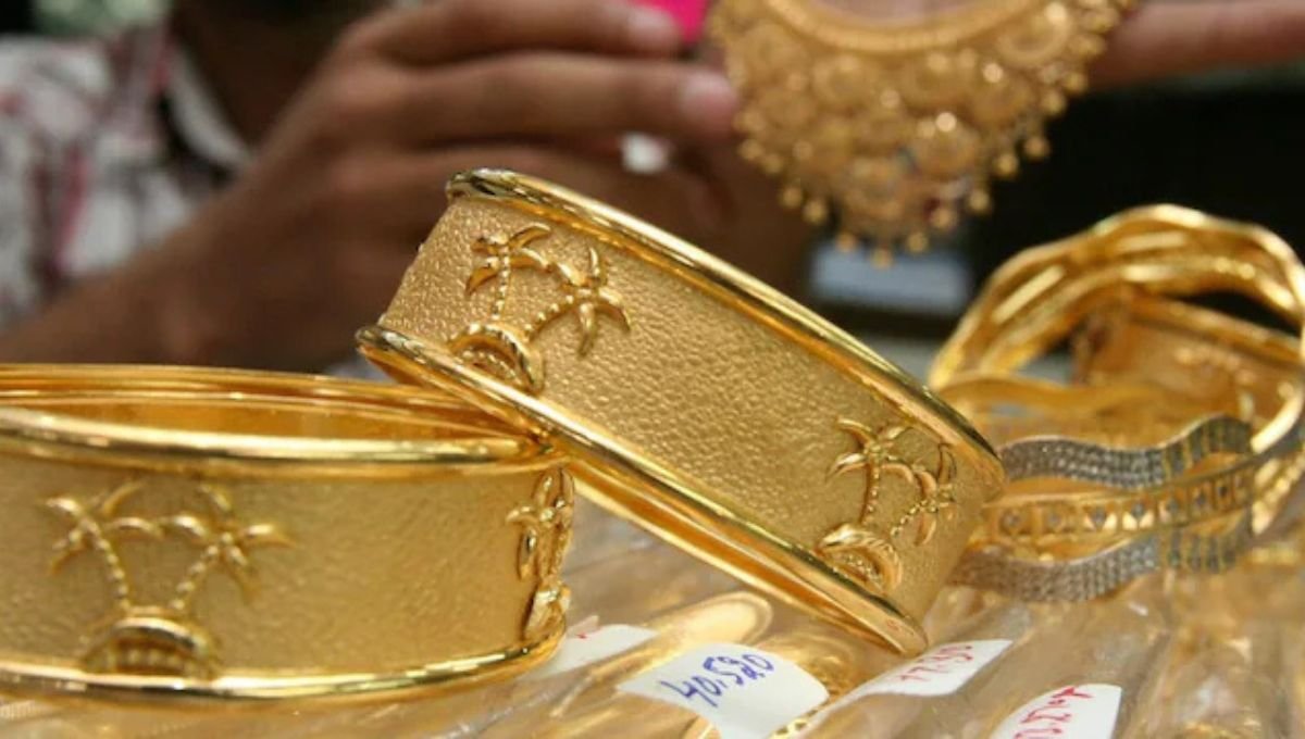 Gold-Silver Price Today 8 June 2026: सोना-चांदी के रेट स्थिर, निवेशकों की नजर बाजार पर 3 Gold-Silver Price Today 8 June 2026