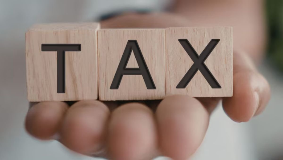 Advance Tax Deadline 2026: 15 जून तक जमा करें पहली किस्त, देरी हुई तो देना होगा भारी ब्याज 2 Tax