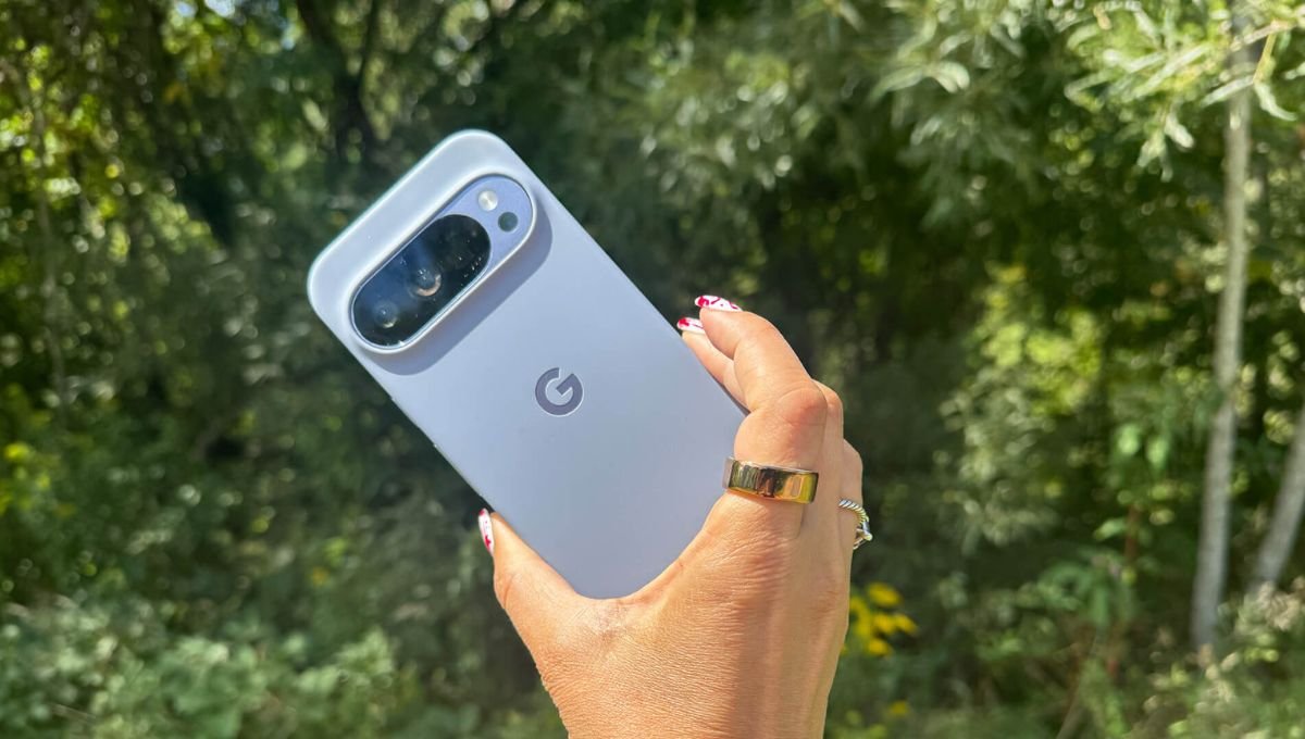 Google Pixel 10 Pro: 50MP कैमरा, Tensor G5 प्रोसेसर और 7 साल अपडेट वाला प्रीमियम फोन 3 Google Pixel 10 Pro
